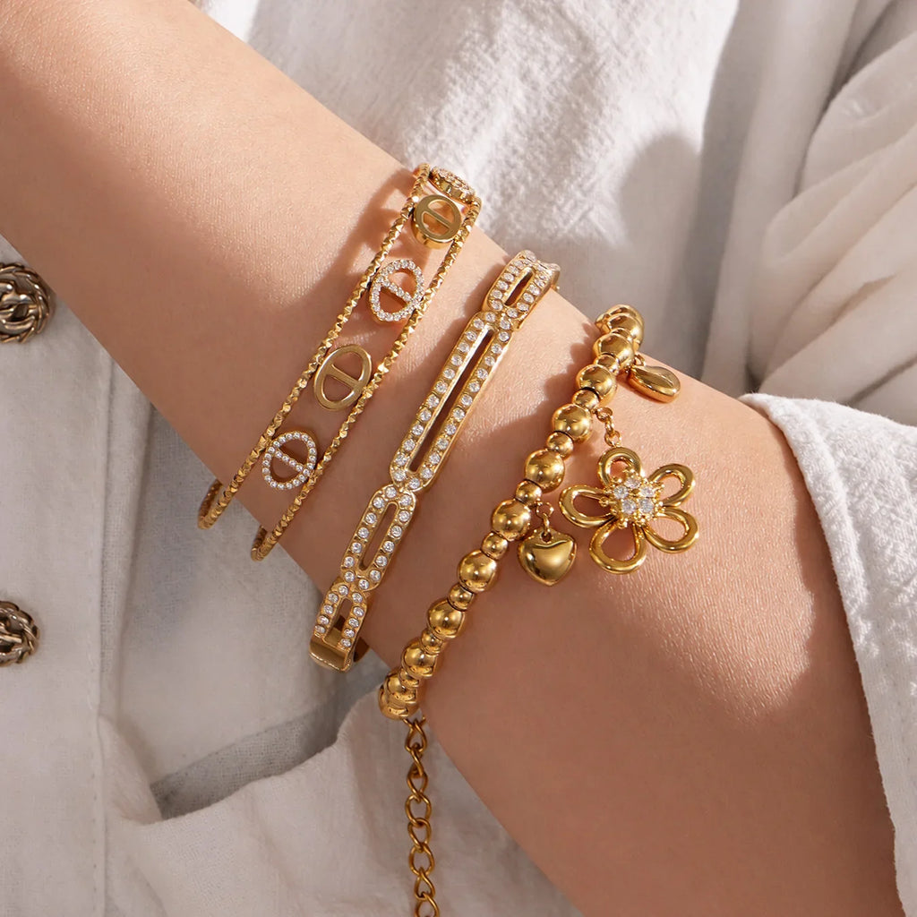 Bracelet Femme 18K Doré – Fleurs, Cœur & Zircon